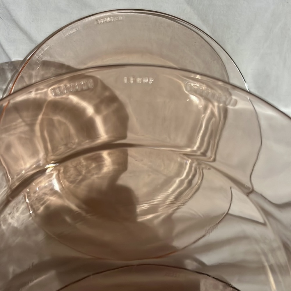 Vintage pink depression glass style Kedaung Group Indonesia Salad Plates x4 - Picture 2 of 3